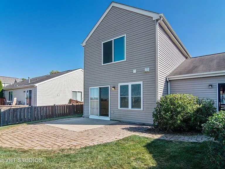 2848 Providence Ln — Photo 16