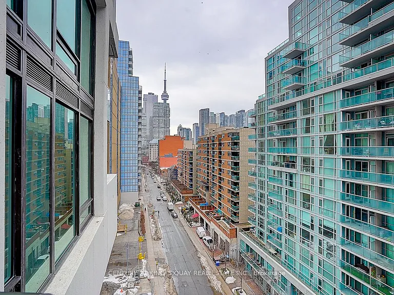 121 Saint Patrick St #722 — Photo 42