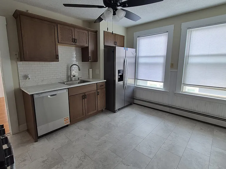 73 Brooklawn St — Photo 12