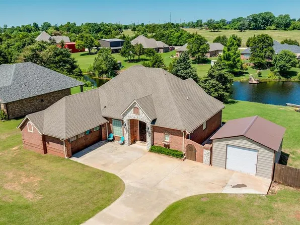 593 Eagle Lake Ln, Newcastle, OK 73065