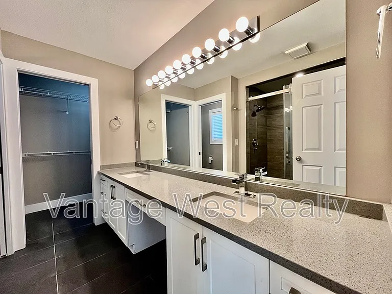 1139A Caledonia Way — Photo 18