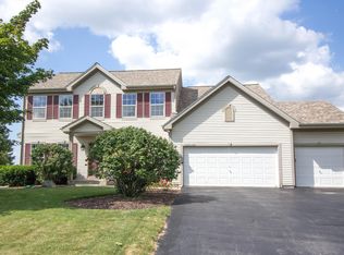 N66W13694 Crestwood Dr, Menomonee Falls, WI 53051