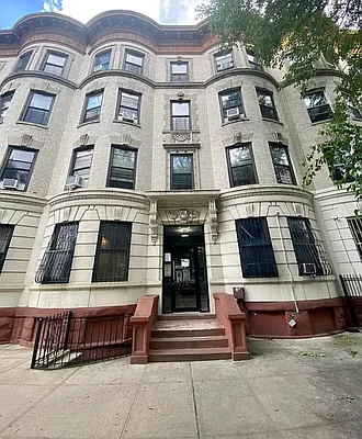 Rented by MADEHOME | media 27