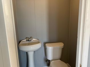 619 Greenbriar Rd, Warner Robins, GA 31093