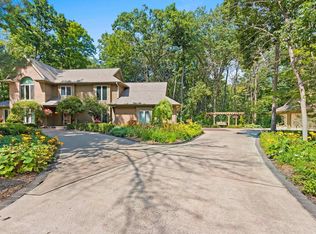 1788 Maidstone Cir, Green Bay, WI 54313