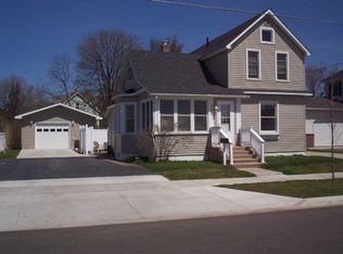 538 Manistique Ave, Manistique, MI 49854