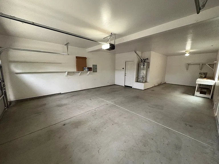 1249 N Julieann Ct — Photo 42