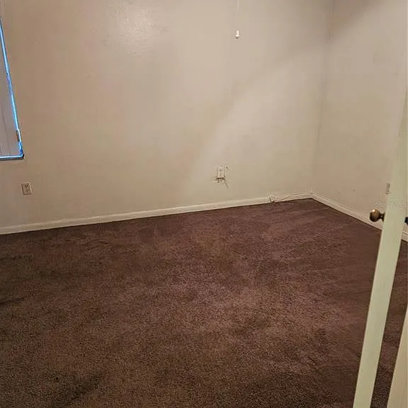 331 W Alamo Dr — Photo 5