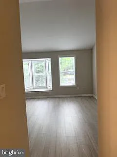 7315 Castleberg Ct — Photo 18