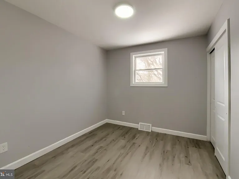 502 Bloomfield Dr — Photo 18