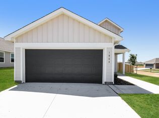 1804 Crimson Lake Blvd, El Reno, OK 73036