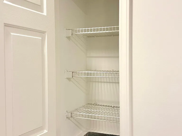 104 Kalida Ct — Photo 40
