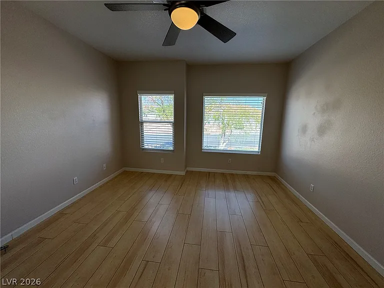 787 Fairway Dr — Photo 7