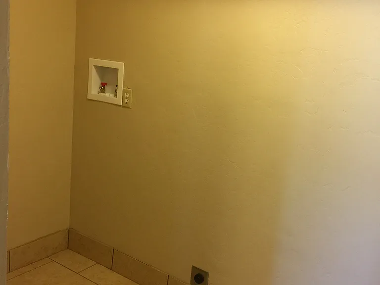 1003 McKinley Ave — Photo 12