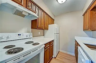 1215 Oakland Rd NE #44 — Photo 42