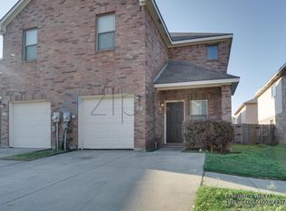 2340 Aldergate Dr, Arlington, TX 76012