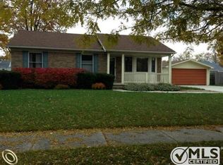 37320 Susan St, Sterling Heights, MI 48310