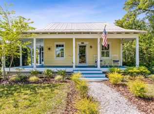 918 White St, Fernandina Beach, FL 32034