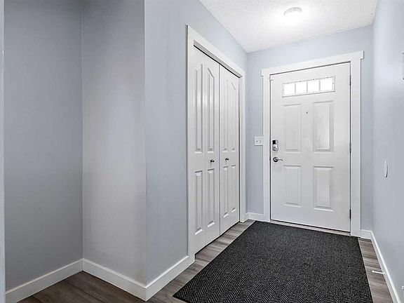 3rd image of 156 Canoe Dr SW #27