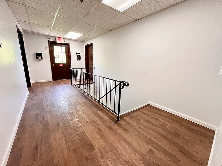 3rd floor hallway
