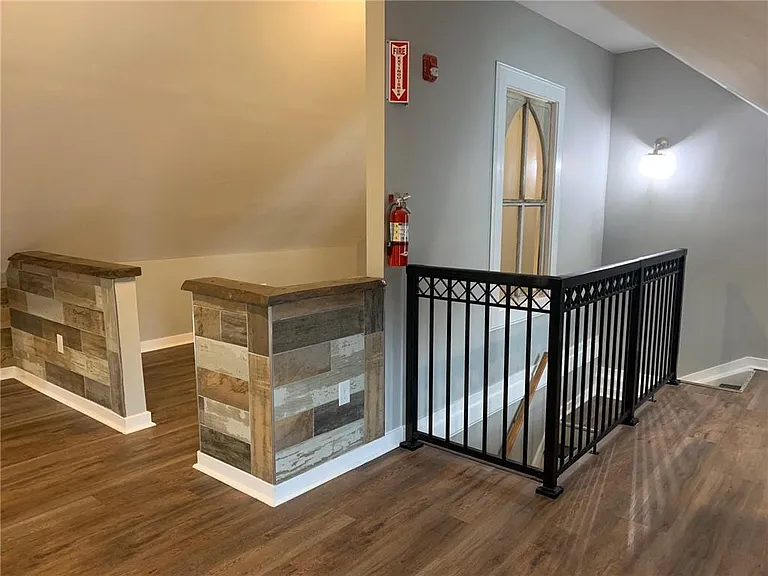 78 Duncan Ave #5 — Photo 13