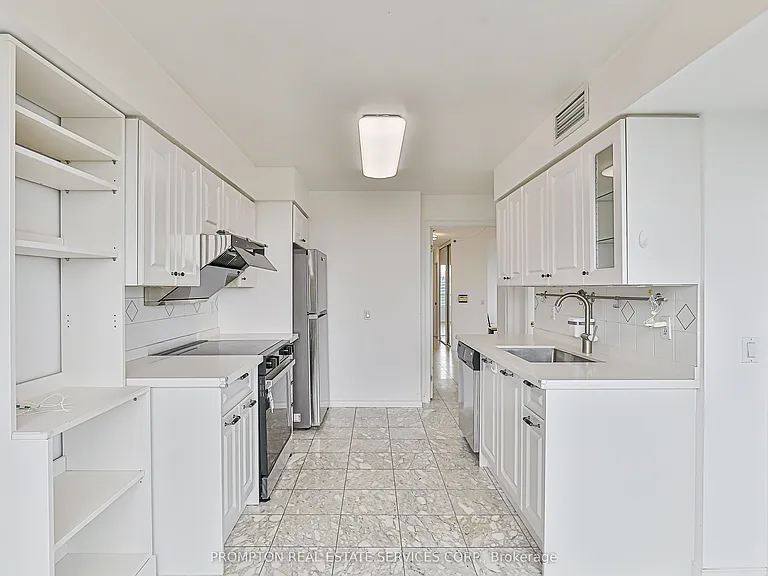 238 Doris Ave #2009 — Photo 16