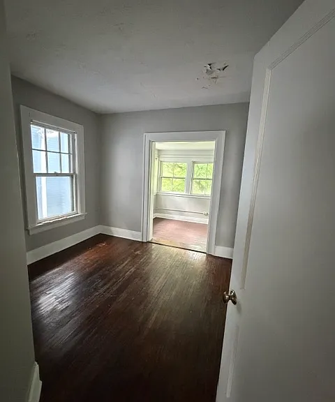 1427 Madison Ave — Photo 12
