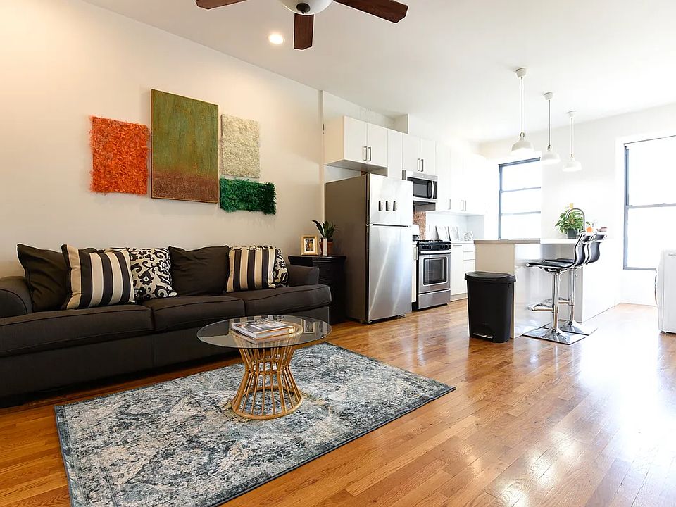 1st image of 611 Putnam Ave Floor 4