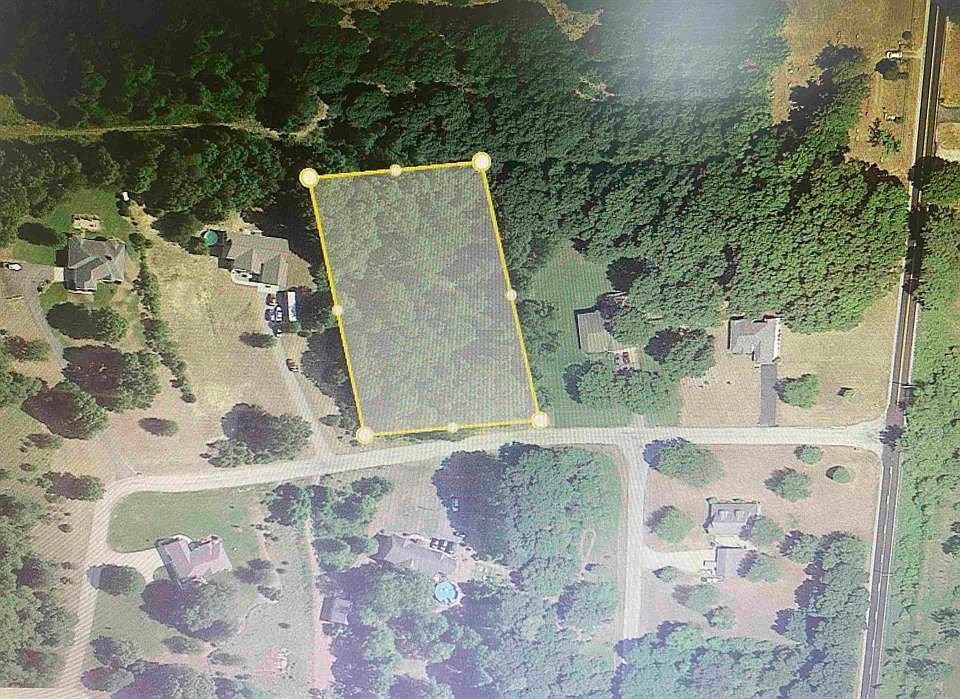 1st image of LOT 3 Fox Xing