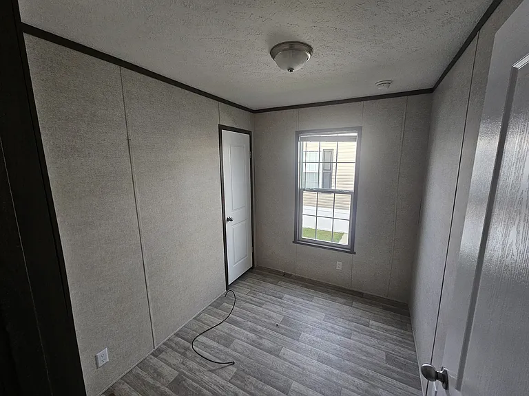 12 W Acree Dr — Photo 4
