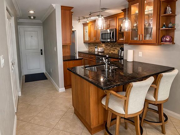 4th image of 197 Durango Rd Unit 3D