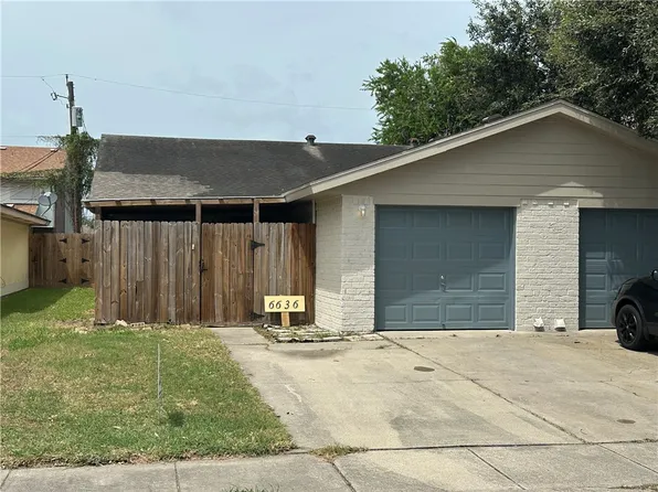6636 Hardwick Dr #A, Corpus Christi, TX 78412