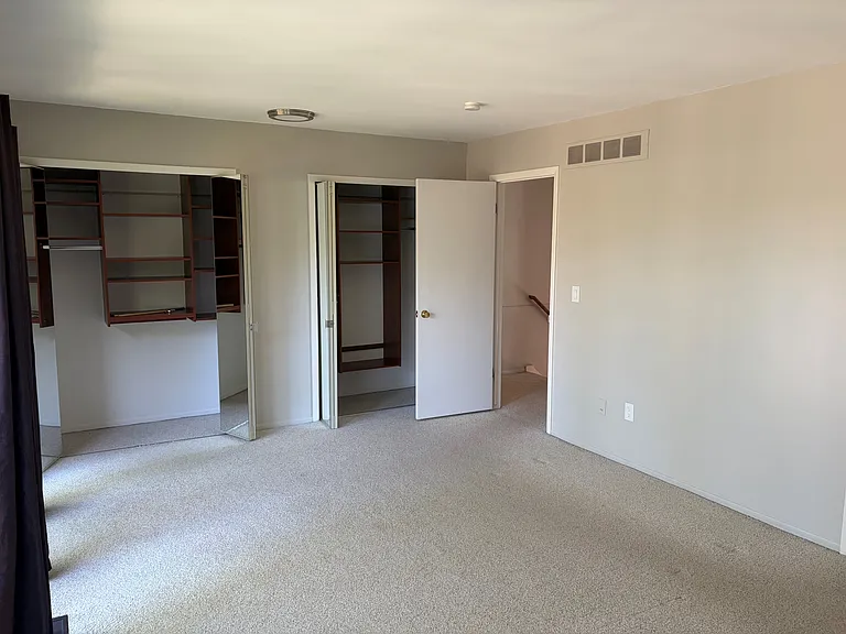 806 Oak Brook Ridge Dr — Photo 9