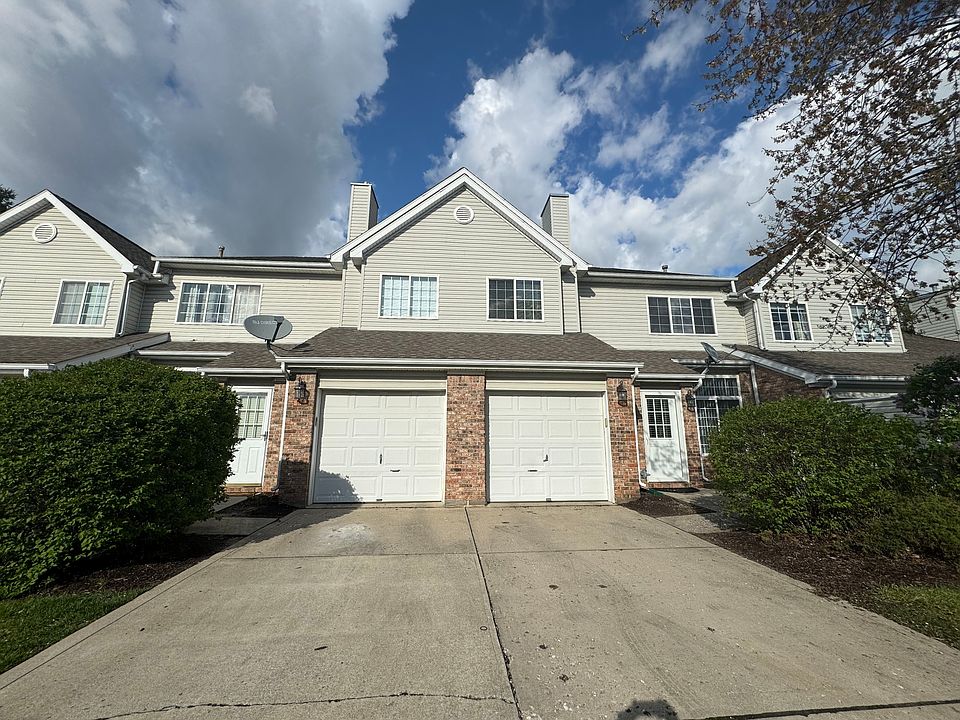 1st image of 5711 Carrousel Dr