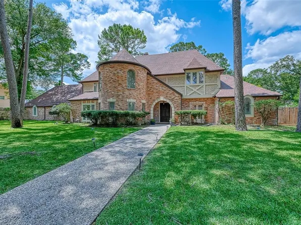 5522 Theall Road, Houston, TX 77066