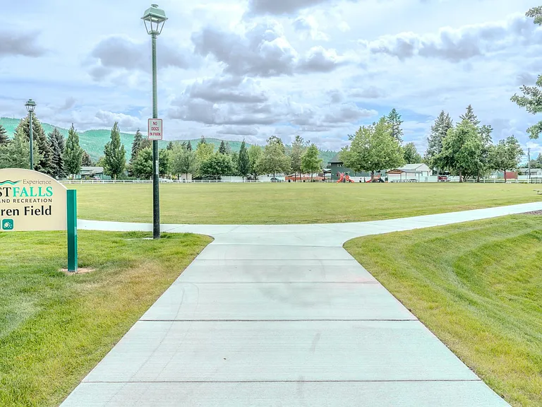 217 S Coho Rd — Photo 32
