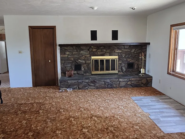 221 Cactus Dr — Photo 6