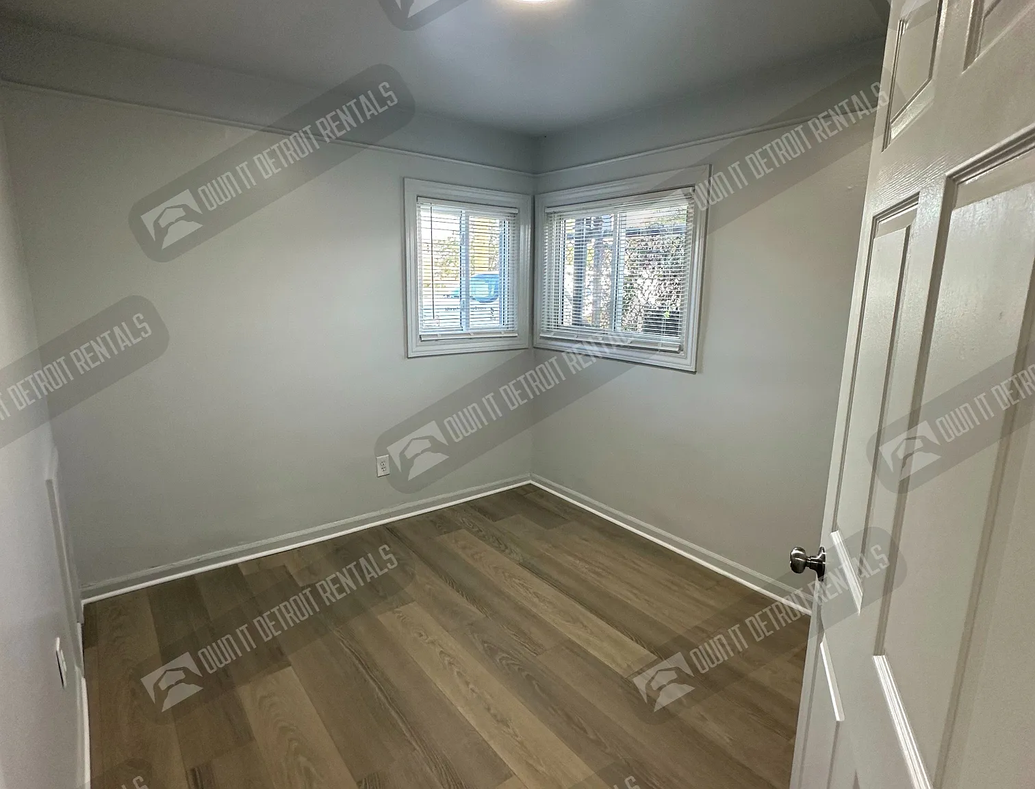 Apartment 1 Bedroom 1 Bathroom — Photo 3