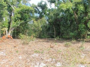 7603 Suncoast Dr, North Fort Myers, FL 33917