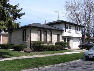 1st image of 417 Mackinaw Ave S