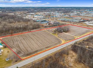 1141 Lakeview Dr, Green Bay, WI 54313