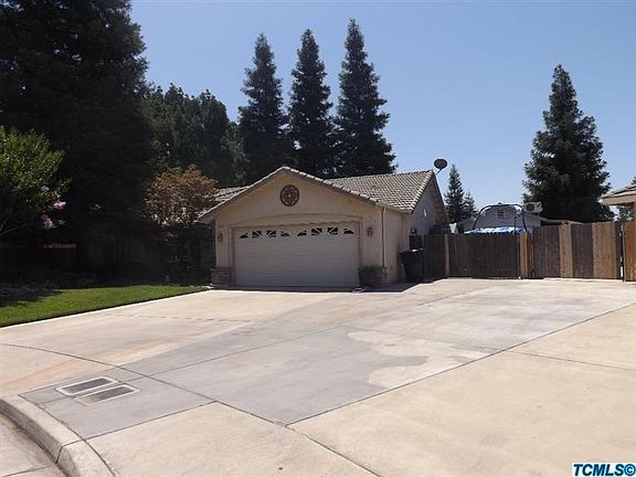 2nd image of 515 E Dove Ct