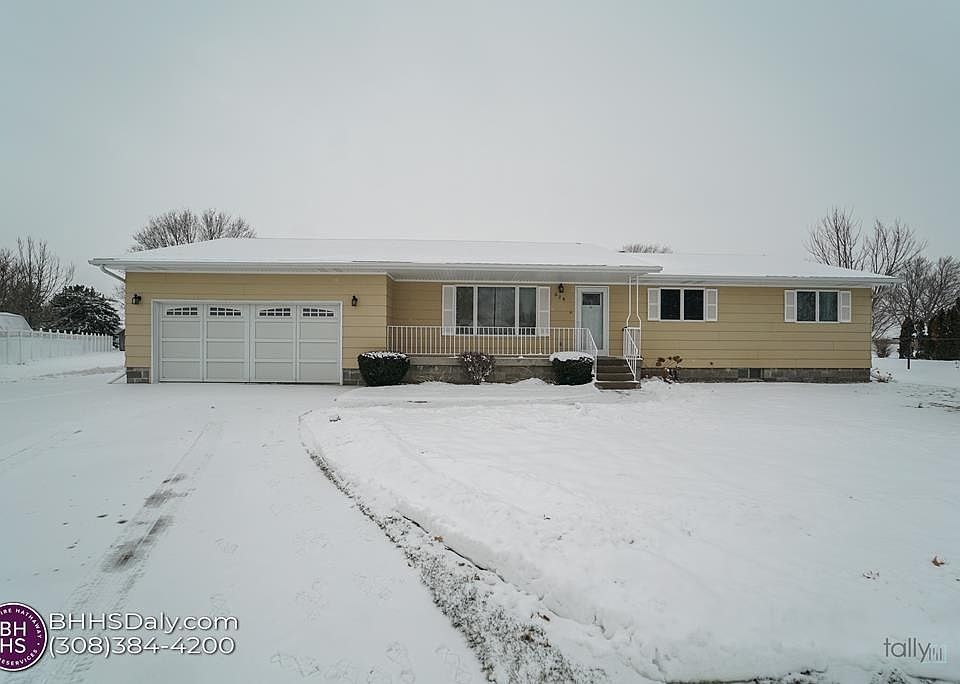 1st image of 828 Driftwood Ct