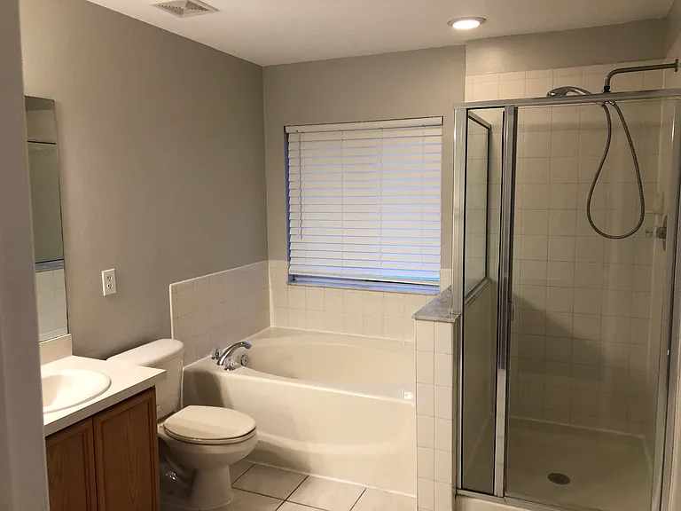 17551 Sandgate Ct — Photo 54