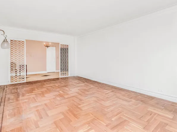 3215 Netherland Avenue 6C image 2 of 10