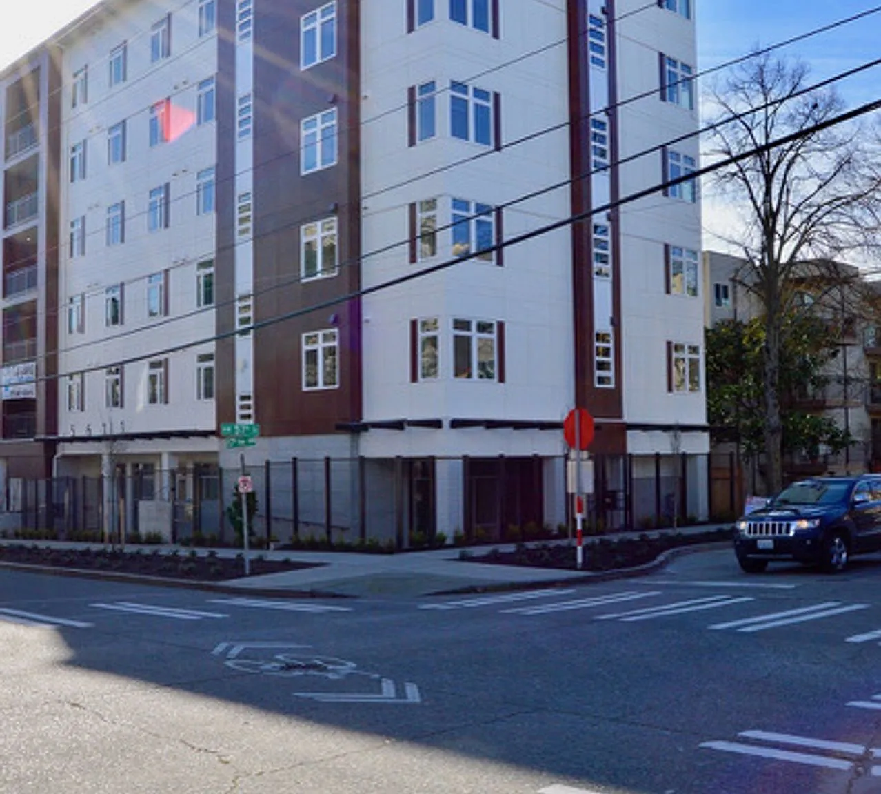 Riano by aPodment Suites Where Ballard Vibe Meets Smart Micro-Living — Photo 3