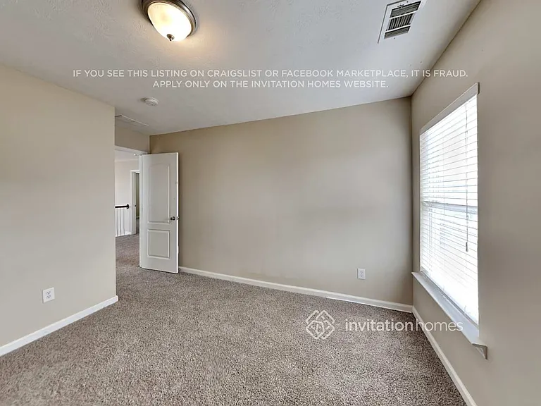 2253 Park Manor Ln — Photo 16