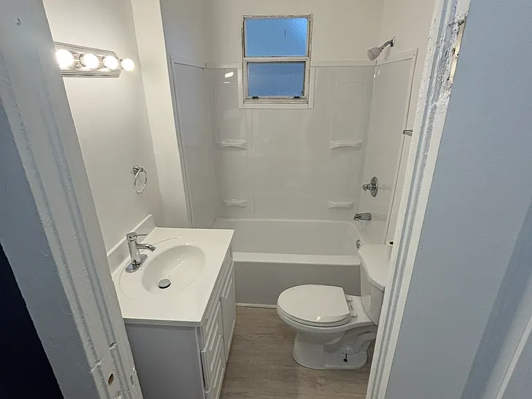 4239 Ulloa St #1 — Photo 13