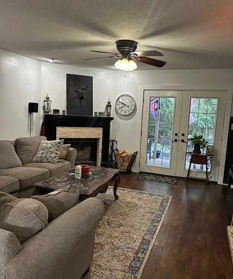 Barry Cv — Photo 2