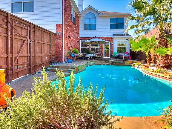 4th image of 5512 Riverview Dr